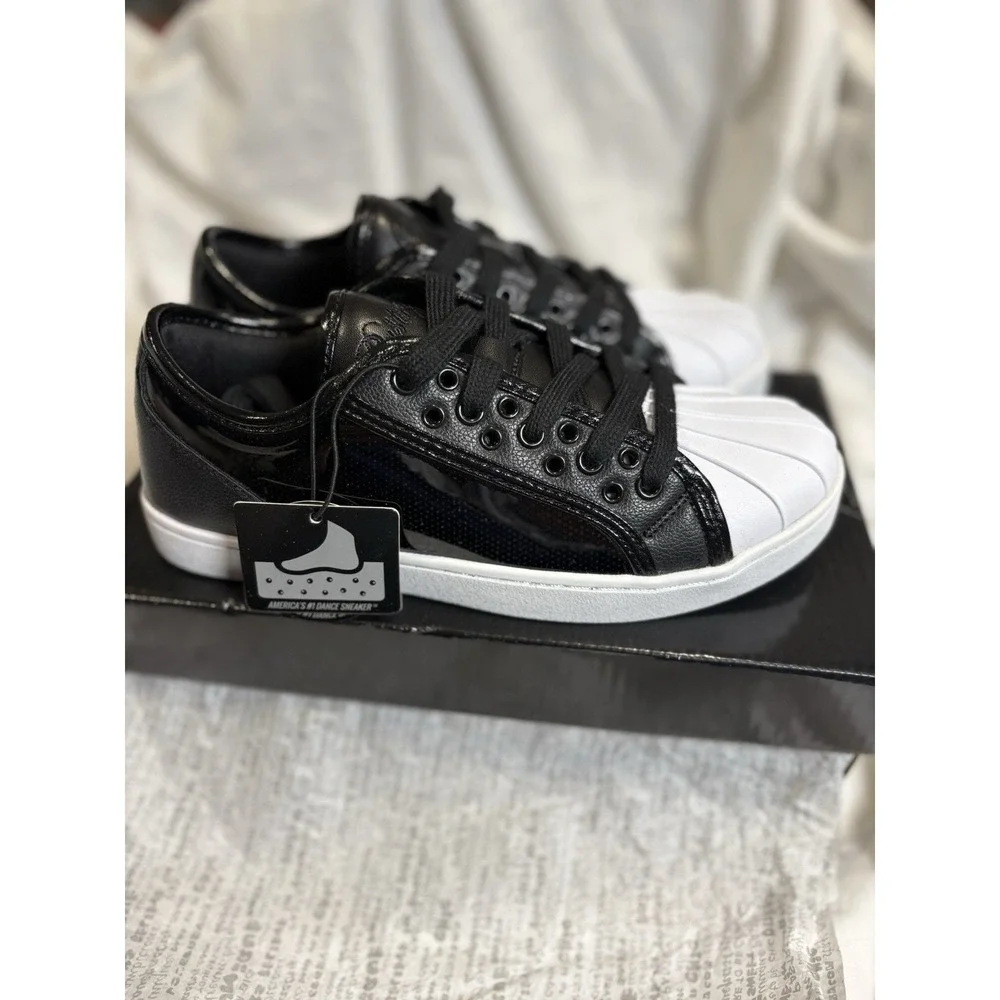 Pastry Kids Black Patent White Toe Shell Toe Sneakers Size 6‎ Youth